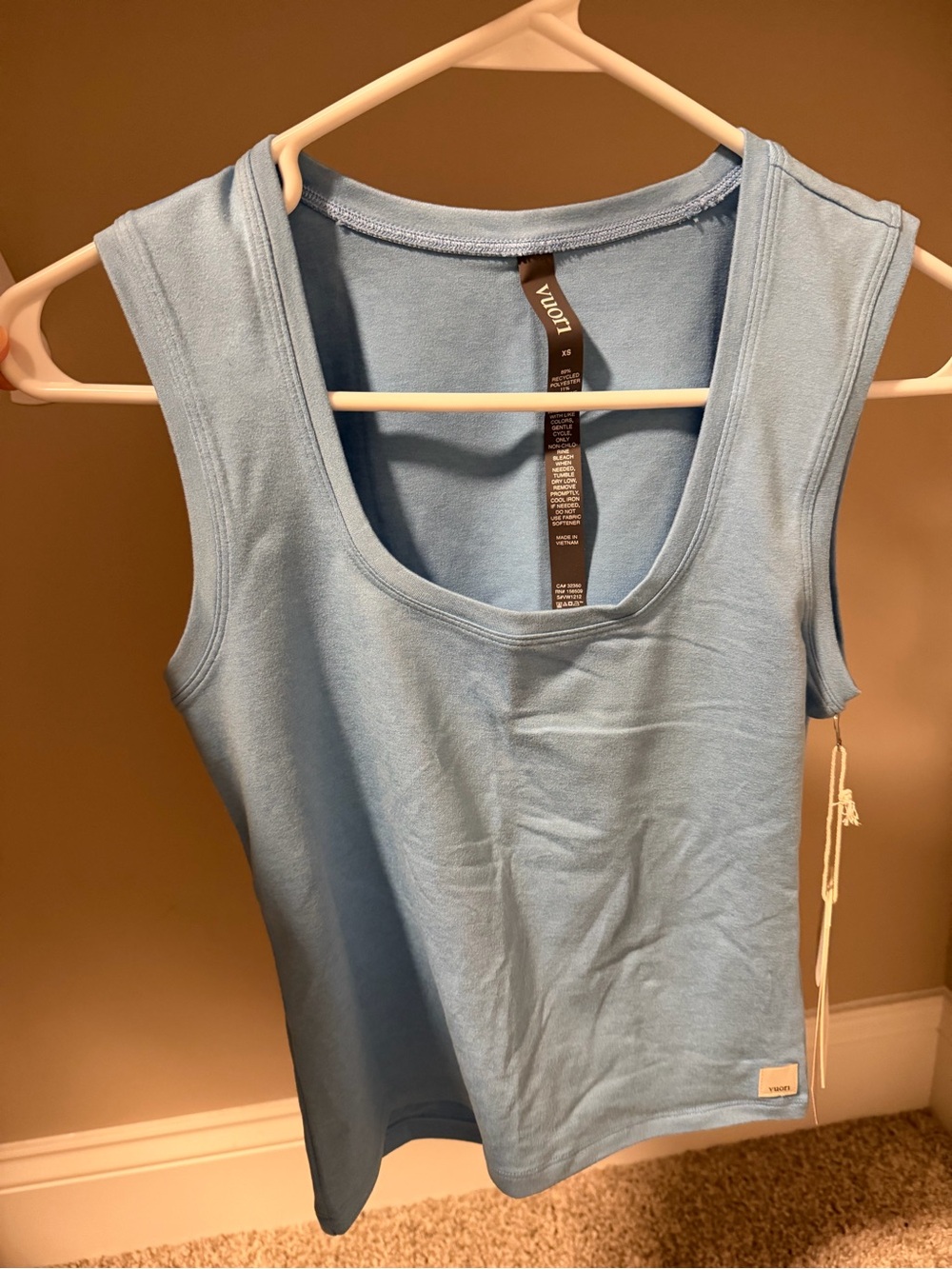 Vuori Light Blue Scoop Neck Tank